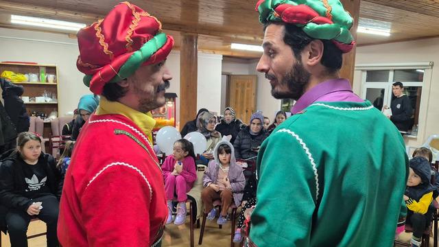 Gölcük köylerinde Ramazan coşkusu: Nasrettin Hoca, Hacivat ve Karagöz, İbiş’in canlı gösterileri...