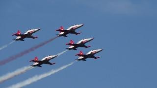 Türk Yıldızları Çanakkale semalarında nefesleri kesti