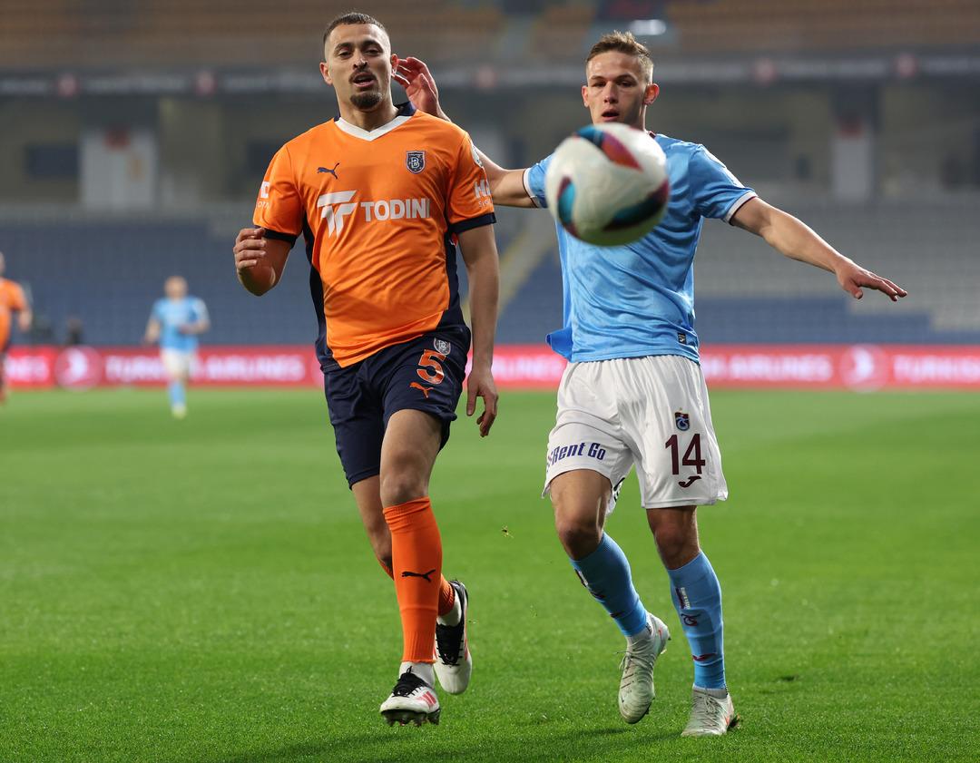612755_BASAKSEHIR---TRABZONSPOR.-FOTOGRAF-SERK