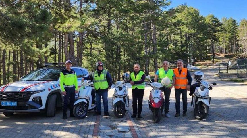 Jandarmadan Kuyucak’ta sürücülere bilgilendirme