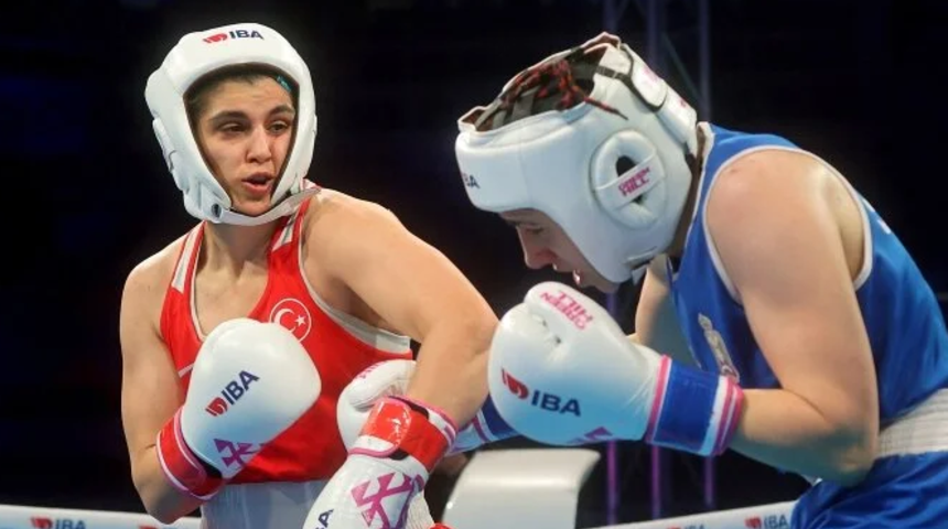 SON DAKİKA: Helal olsun sana! Milli boksör Busenaz Sürmeneli Dünya Şampiyonu oldu!