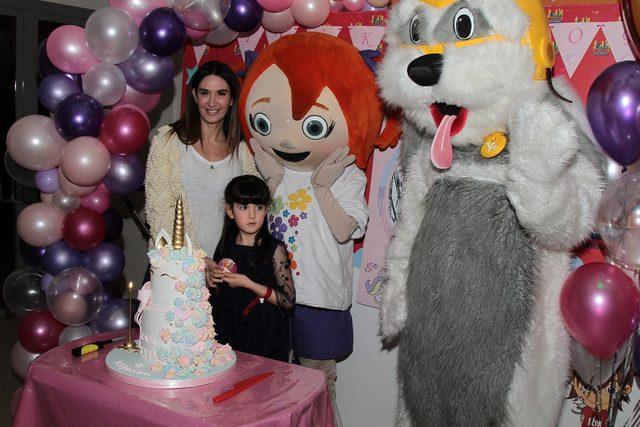 Ayşe Tolga kızı Can Yael’in 8'inci yaş gününü kutladı
