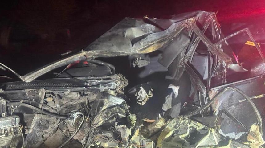 Araç hurdaya döndü! Sürücüsünden acı haber geldi