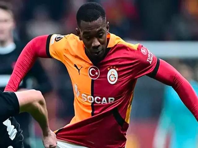 Galatasaray'da flaş gelişme! Karar verildi... O oyuncuyla yollar ayrılıyor