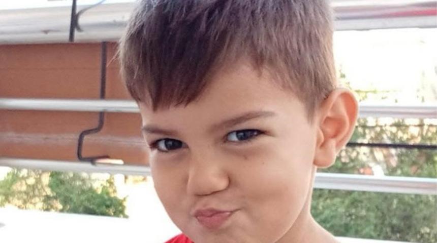 5 yaşındaki Erdal'ın acı ölümü: Gribal enfeksiyonla hastaneye kaldırıldı, hayatını kaybetti!