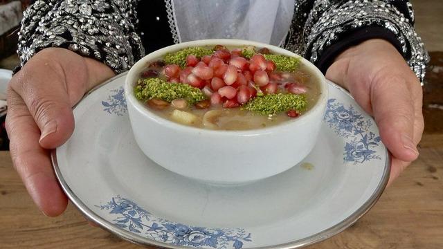 Ağrı Doğubayazıt'ın aşure tatlısı coğrafi tescilli oldu...