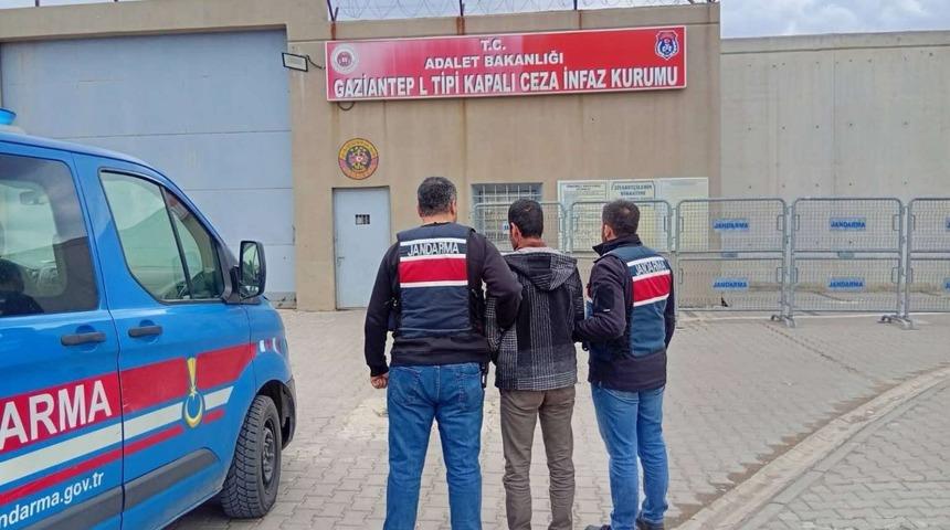14 yıl 8 ay kesinleşmiş hapis cezası vardı! Firari uyuşturucu taciri yakalandı