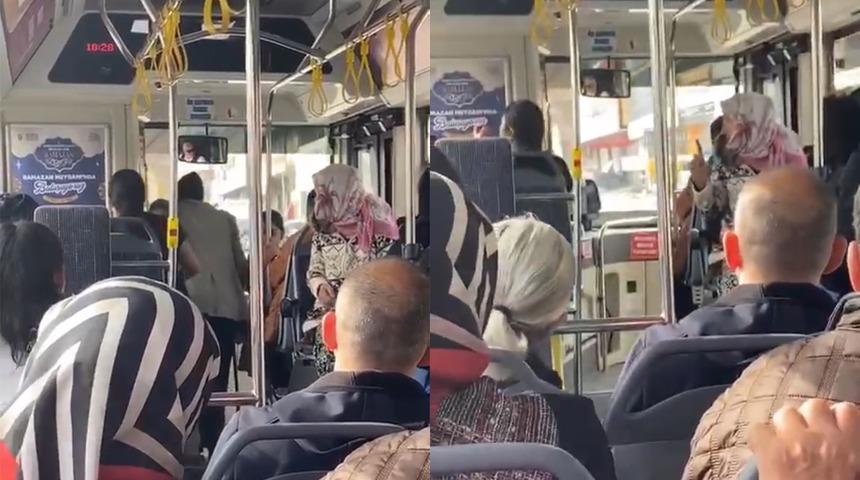 Yaşlı adam tanımadığı kadına otobüste evlilik teklifi etti! Otobüsten atıldı