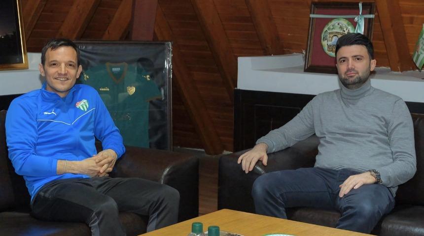 Bursaspor'da teknik direktör Batalla ile yollar ayrıldı