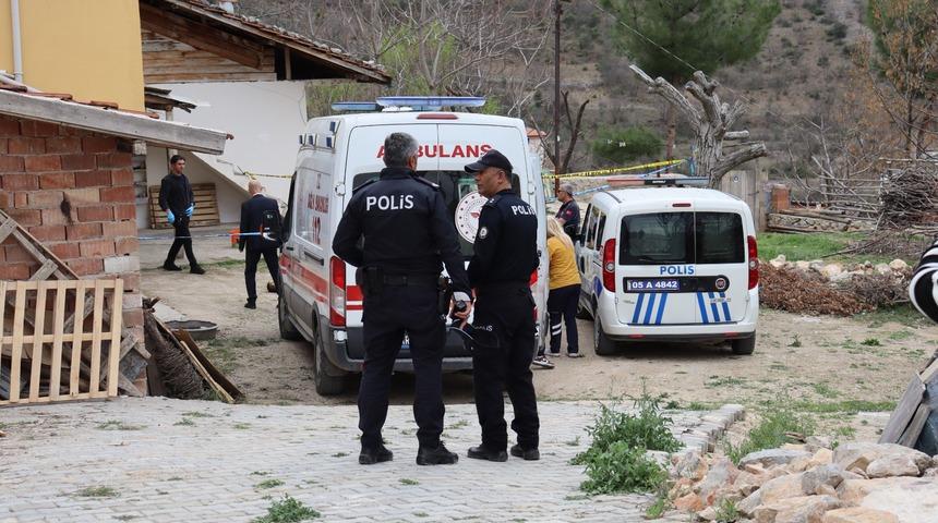 Yer: Amasya! Evinin önünde bıçaklanarak öldürüldü