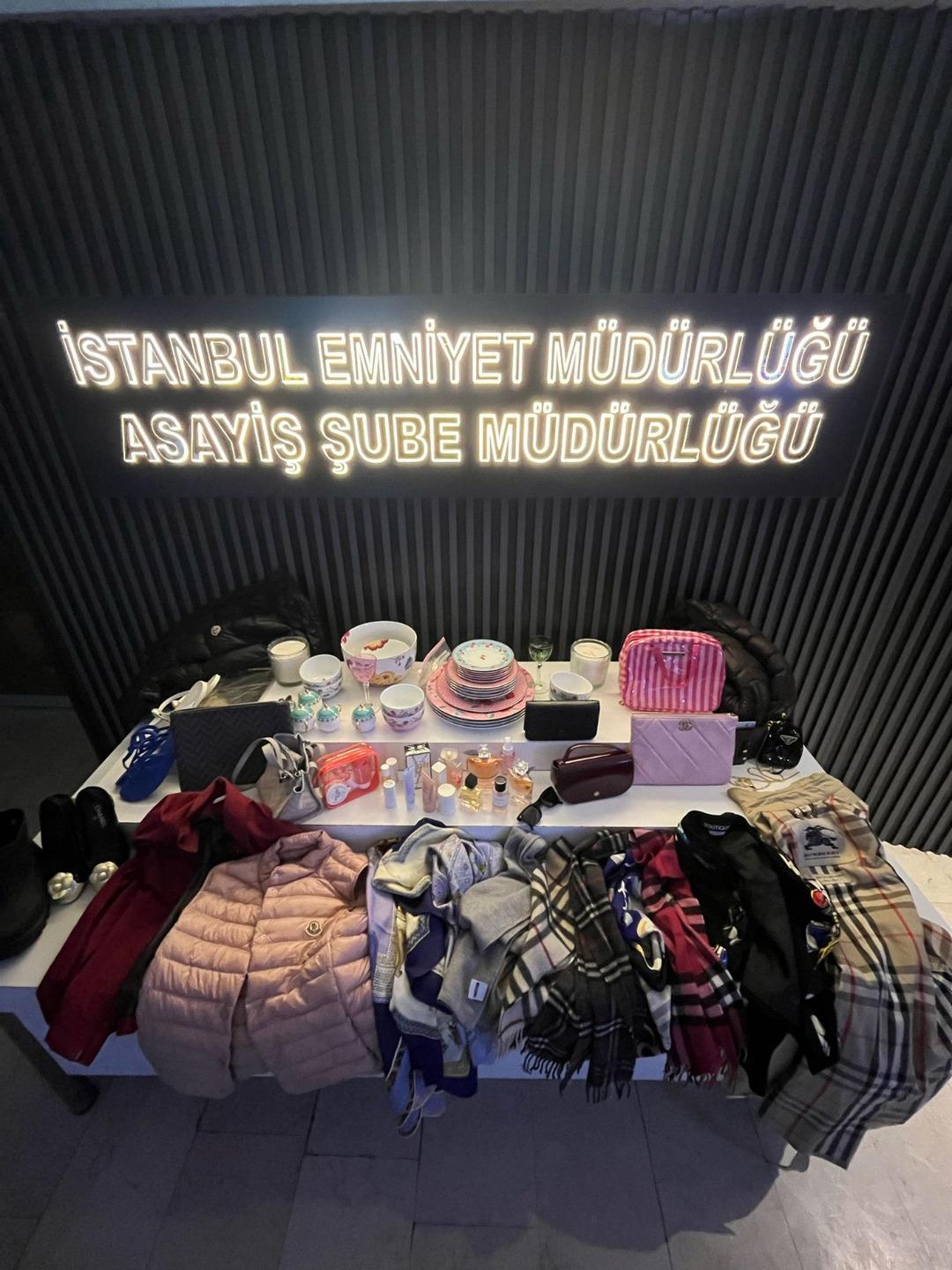 ISTANBUL---SULTAN-VAHDETTININ-TORUNUNUN_615788_182257