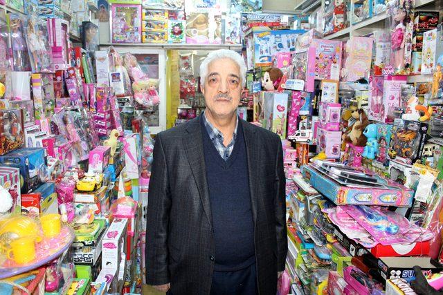 3 kuşağa oyunca sattı 1