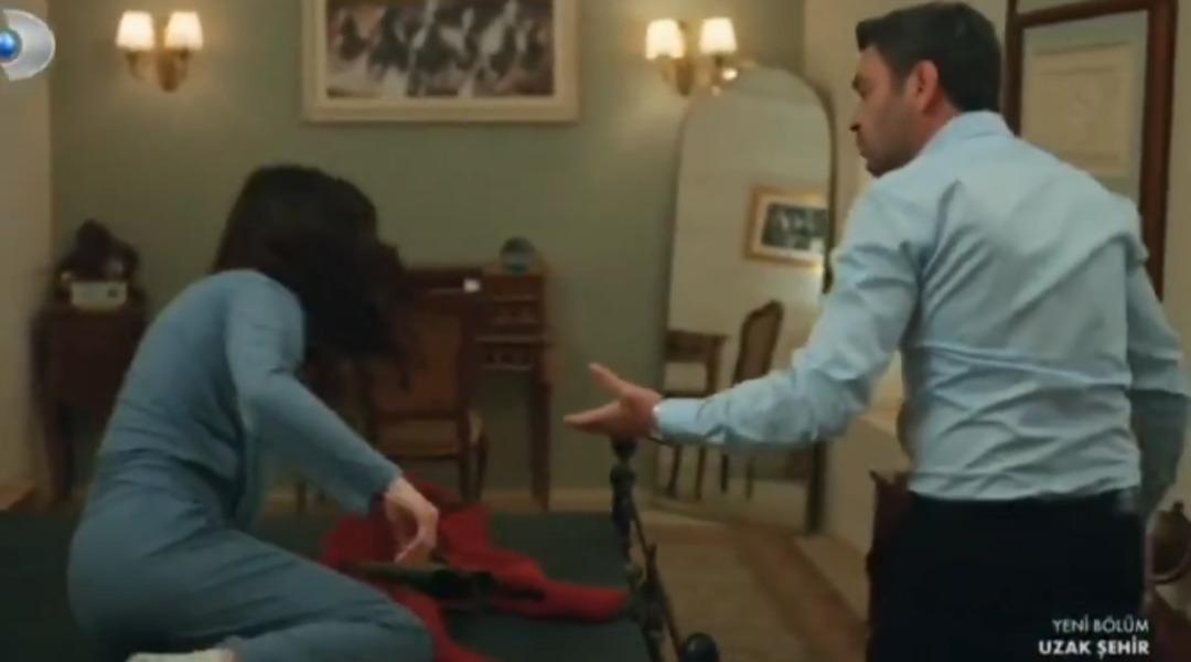 Uzak Şehir de Alya ve Cihan in yatak sahnesi sosyal medyayı salladı! "Çok keyifli reytingleri hak ediyor"" 3