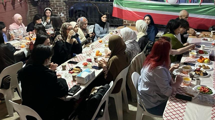 Kazan Tatarları Eskişehir Türk Ocağı'nda iftarda buluştu