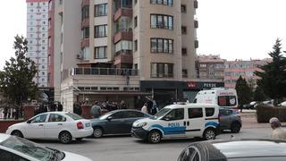 Yer: Kayseri! Tabancayla vurulan bina görevlisi 1'inci kattan atladı