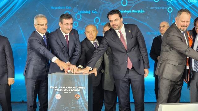 Kınalı-Malkara Otoyolu'nun temeli atıldı! İstanbul-Tekirdağ arası 1 saate, İstanbul-Çanakkale arası 2 saate düşecek   