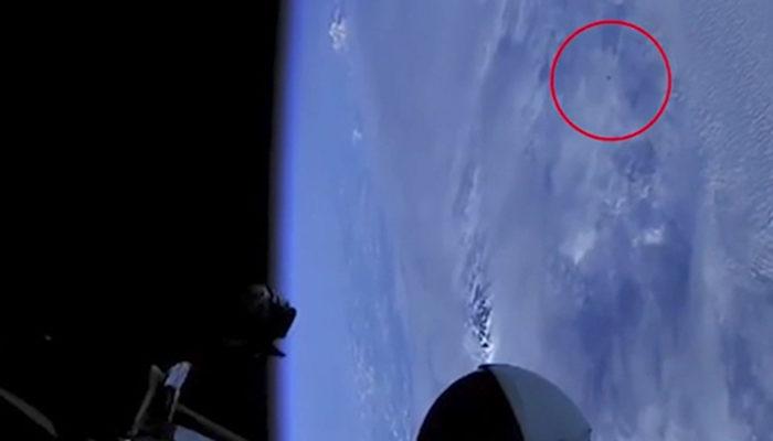 SpaceX roketi UFO keşfetti