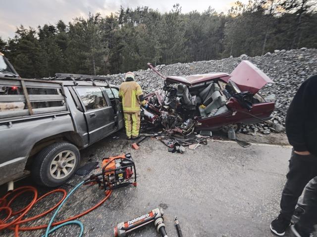  Bursa’da feci kaza! Otomobil hurdaya döndü: 1 ölü, 3 yaralı