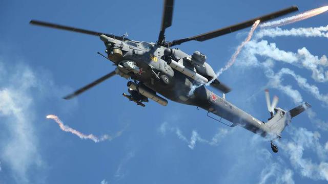 Rusya'da savaş helikopteri eğitim uçuşu sırasında düştü!