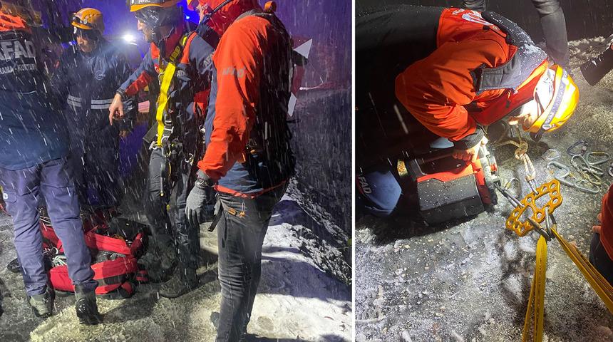 Yer: Sakarya! Uçuruma düşen otomobilde sıkışan sürücü halat yardımıyla kurtarıldı