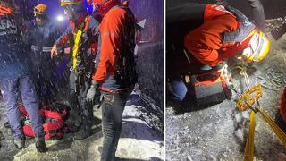 Yer: Sakarya! Uçuruma düşen otomobilde sıkışan sürücü halat yardımıyla kurtarıldı