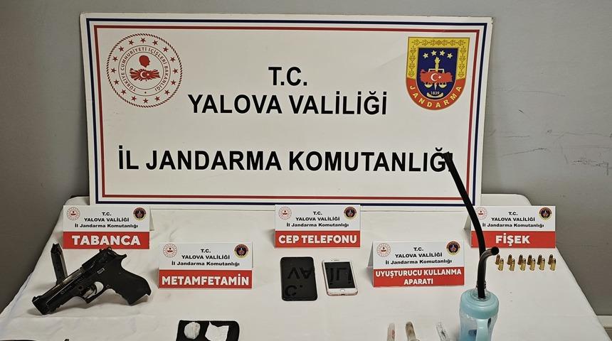 Yalova'da uyuşturucu operasyonunda yakalanan zanlı tutuklandı