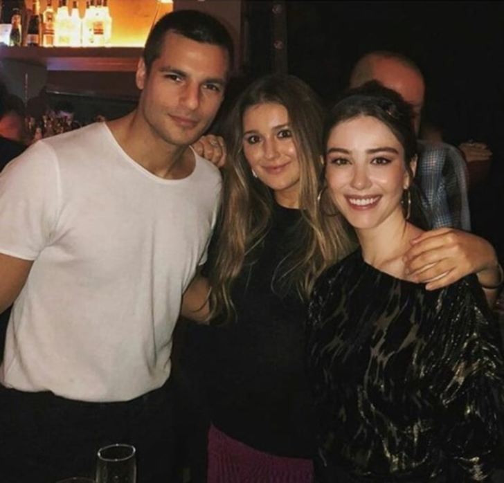 Serkan Çayoğlu'ndan sevgilisi Özge Gürel'e sürpriz parti G4