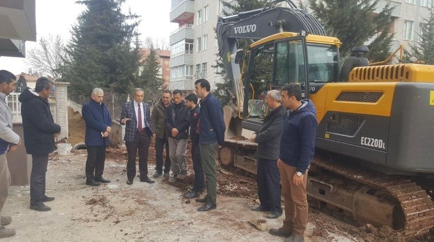 Başkan Özdemir’den yağmur suyu çalışmalarında inceleme