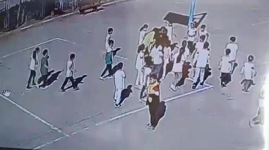 Nefes borusuna şeker kaçtı! "Heimlich" manevrasıyla kurtarıldı