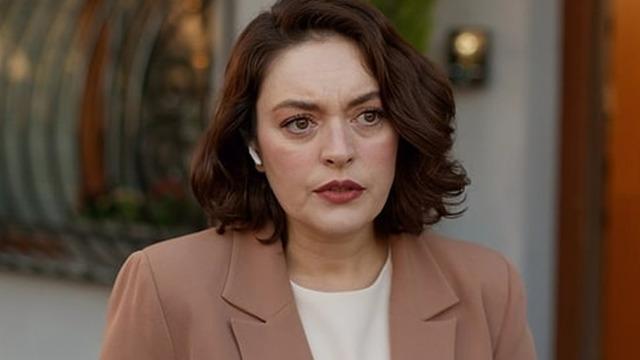 Ezgi Mola'dan İmamoğlu ve erişim sorunu tepkisi! Canı isteyen...