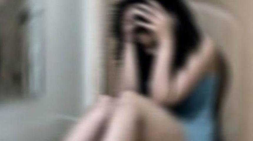 Komşusunu asansörde bayılttı! Eve götürüp tecavüz etti