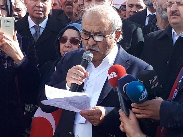 Memur-Sen İl Başkanı Kır: “Asırlar geçse de hain kalkışmayı unutturmayacağız”