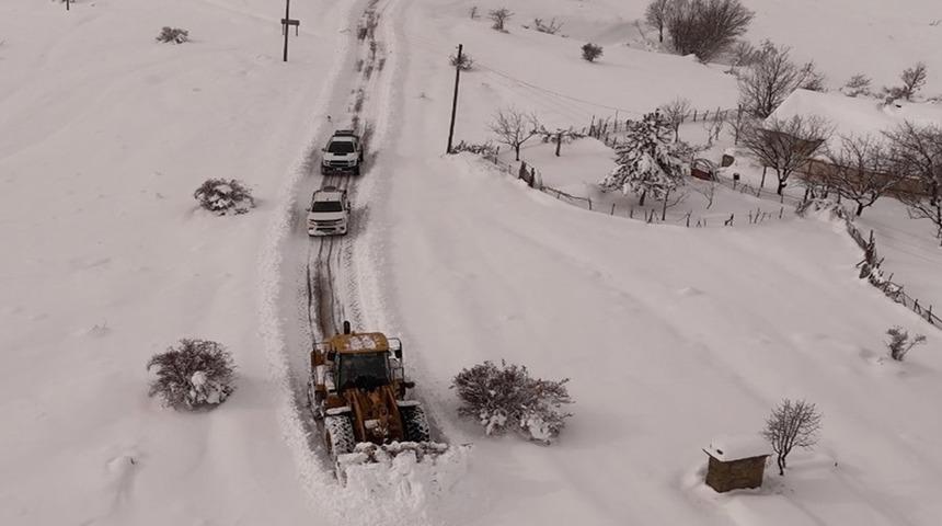 Erzincan'da 524 köy yolu kardan kapalı