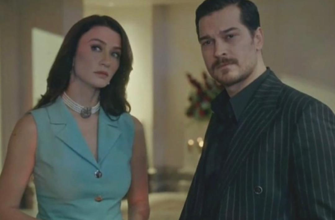 Eşref R&uuml;ya'nın Irmak'ı Ceren Benderlioğlu'nun yaşı merak edildi! Cesur pozları dikkat &ccedil;ekti