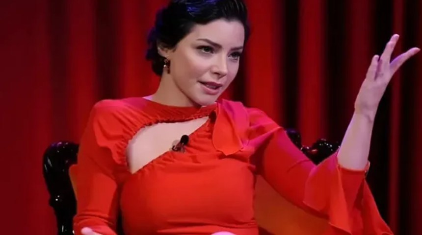 Merve Boluğur'den İmamoğlu paylaşımı! "Kurtuluş yok tek başına"