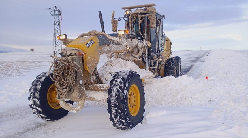 Konya Büyükşehir Belediyesi yollar için teyakkuz halinde