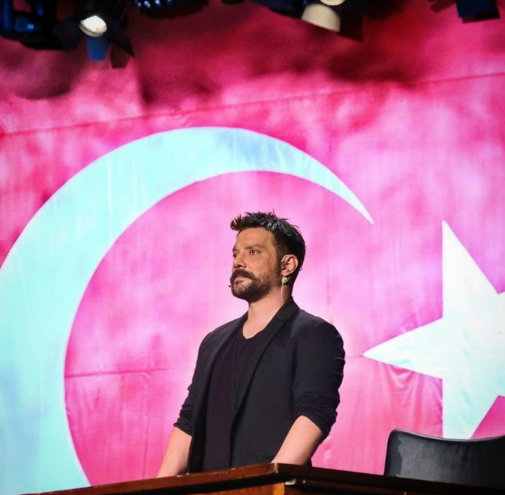 Oğuzhan Uğur "Hatırlar mısınız? Ergenekon ve Balyoz kumpası öncesi..." diyerek içini döktü G4