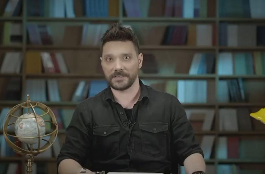 Oğuzhan Uğur "Hatırlar mısınız? Ergenekon ve Balyoz kumpası &ouml;ncesi..." diyerek i&ccedil;ini d&ouml;kt&uuml;