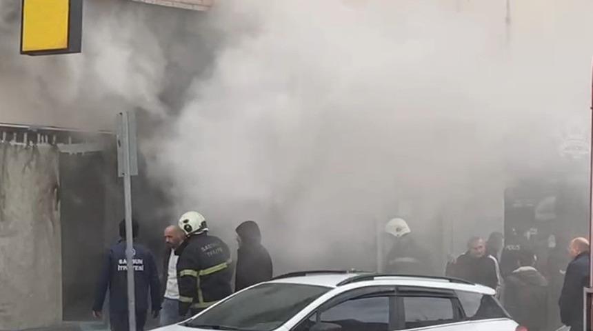 Bafra'da işyeri yangını