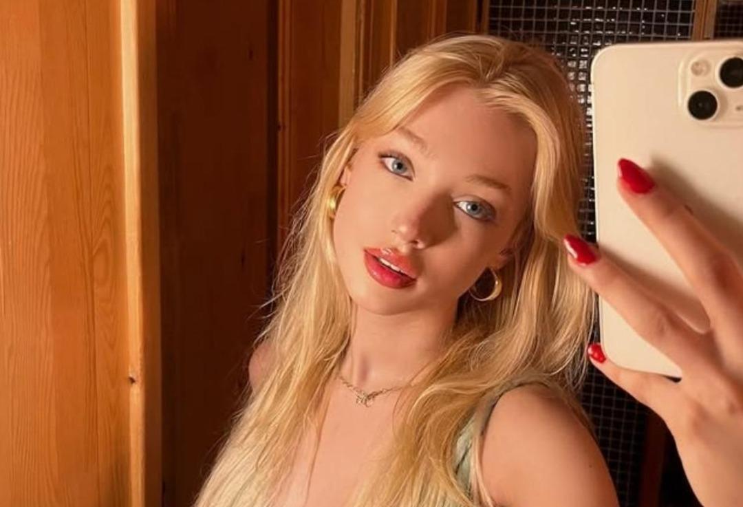 Galatasaraylı Lucas Torreira ile aşk yaşadığı iddia edilmişti! Fenomen isim açıklama yaptı! Neden görüştüklerini anlattı 3