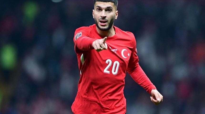 Fenerbahçeli Oğuz Aydın, Milli Takım formasıyla bir ilk yaşadı! Dakikalar henüz 9'u gösterirken...