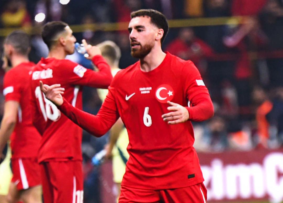 Milli Takıma Orkun Kökçü den rövanş maçı öncesi kötü haber! 2