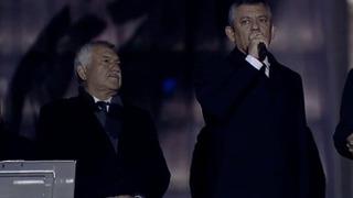 Özgür Özel Saraçhane'de! Bana diyorlar ki 'sokak çağrısı mı yapıyorsun?' Evet. Evet. Evet