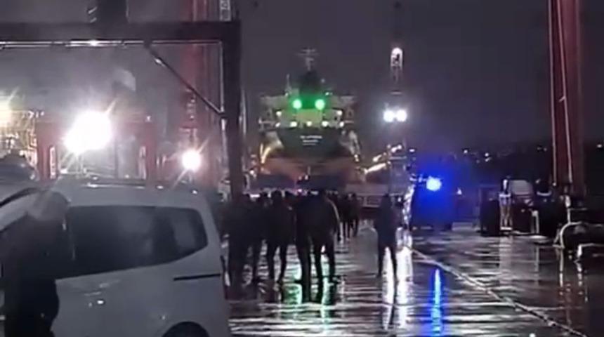 Tersanede acı olay! Demir bloklar arasında sıkışan işçi hayatını kaybetti