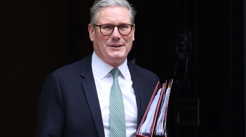 İngiltere Başbakanı Starmer: "Putin'in çizgileri aşması durumunda bunun ciddi sonuçlar doğuracağını açıkça anlaması gerekiyor"