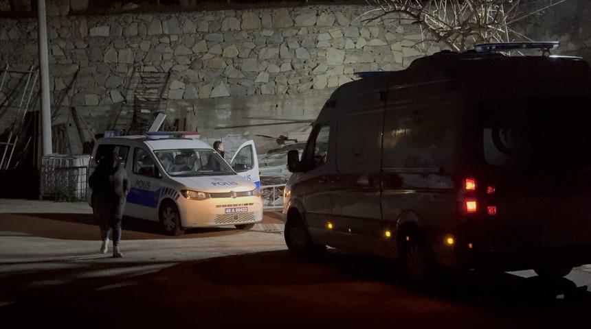 Bodrum'da bir kişi iş yerinde öldürülmüş halde bulundu