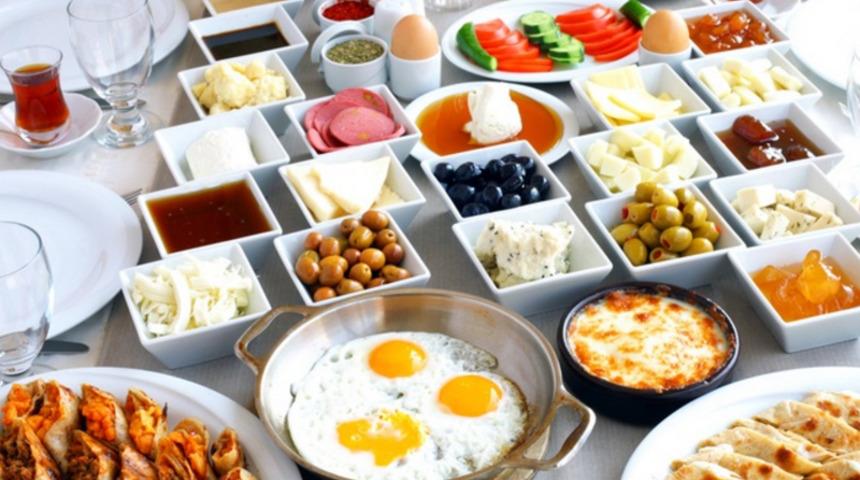 Aç karna yememeniz gereken besinler