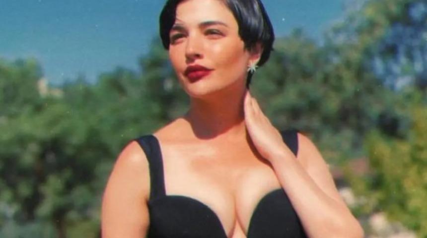 Leyla'nın yıldızı Gonca Vuslateri kızı Asya'yı aylar sonra gösterdi! 'Tıpkı annesi'