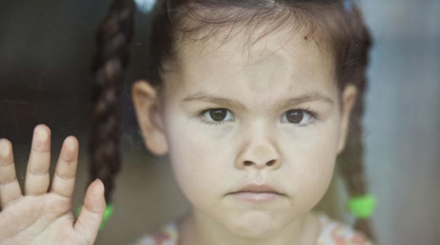 &Ccedil;ocuğa &ouml;l&uuml;m&uuml; nasıl anlatmak gerekir?