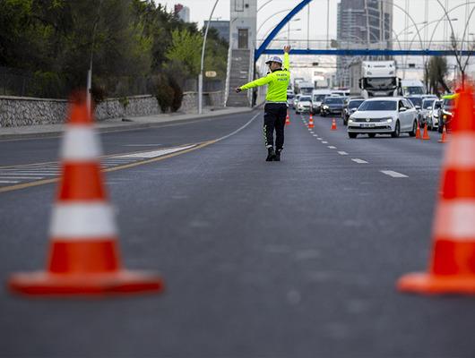 Valilik yeni kararı açıkladı: Pek çok yol trafiğe kapatıldı!